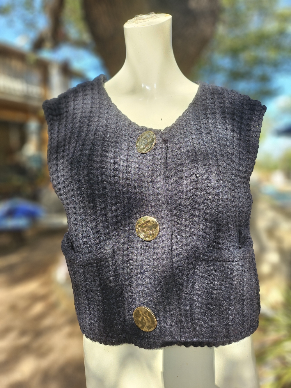 Unbranded Chunky Cable Poly Knit Black Sleeveless Sweater Vest Gold Buttons Sm